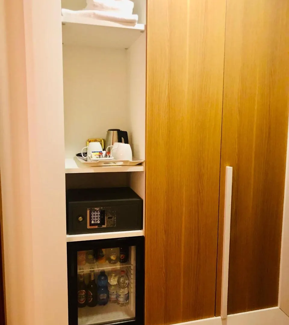 Hotel Mythos Milan
