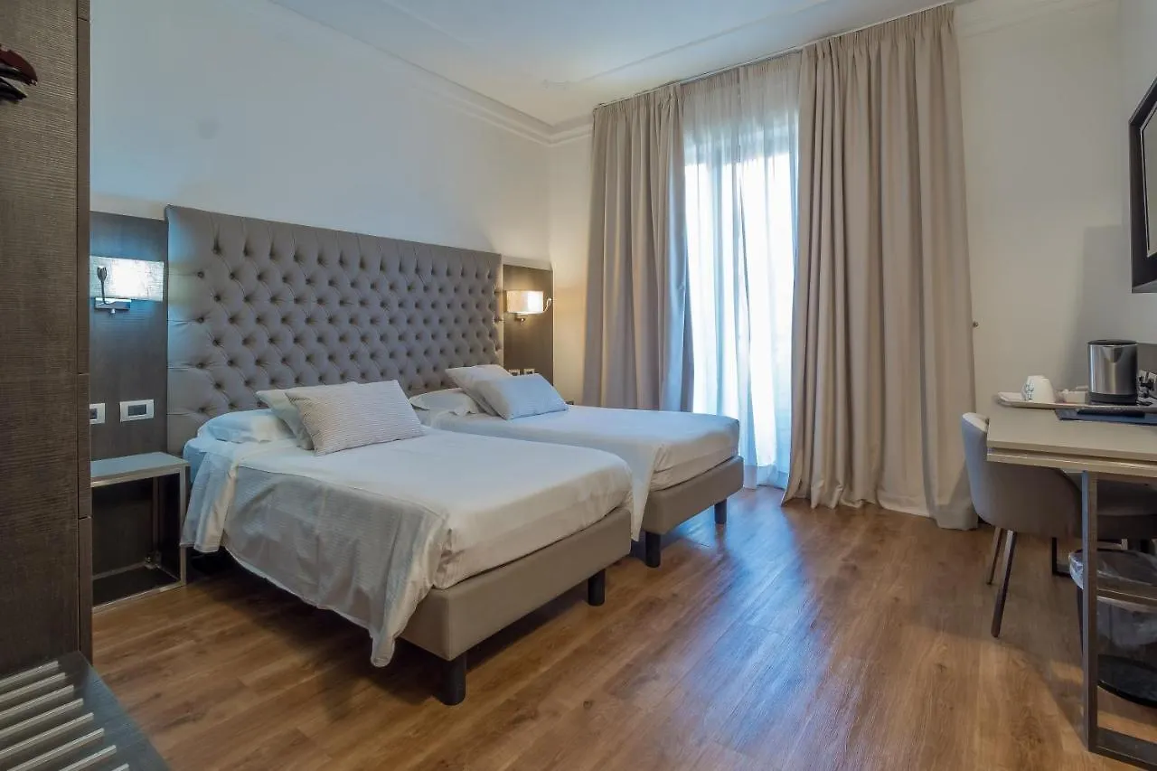 Hotel Mythos Milan