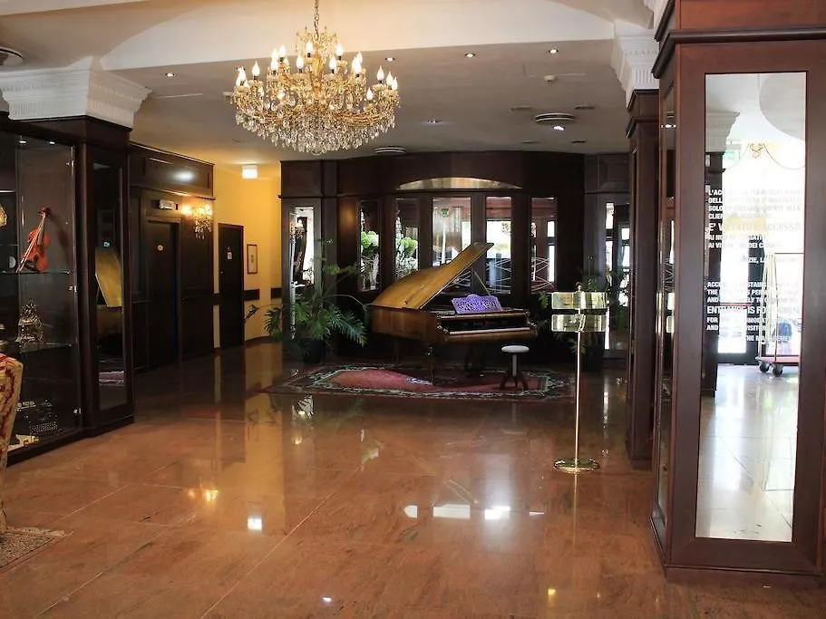 Hotel Mythos Milan