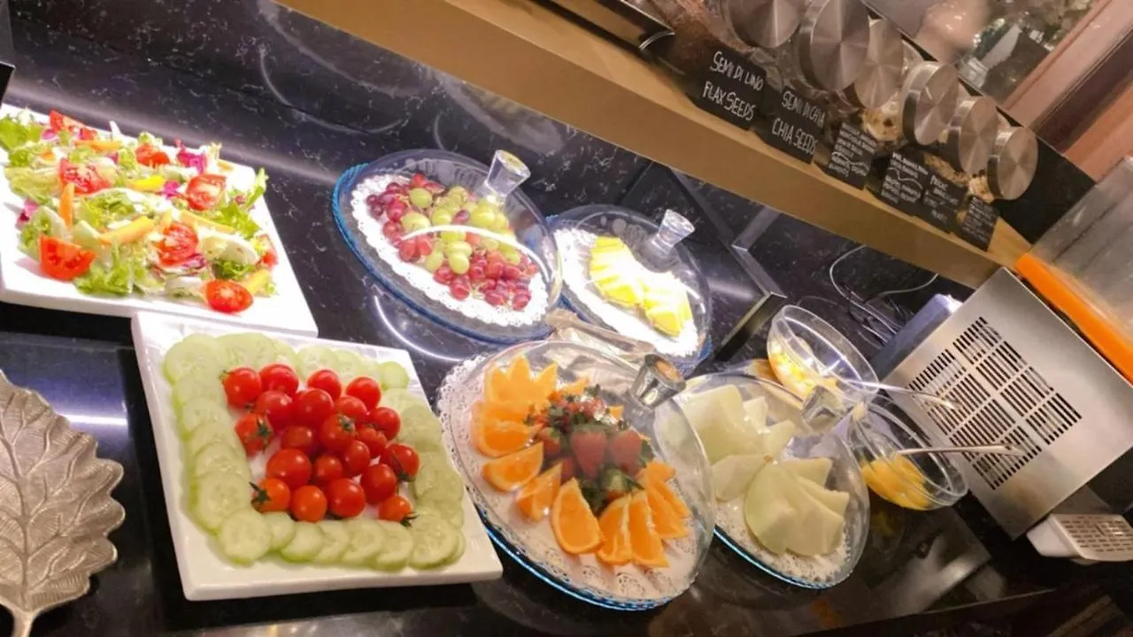 ***  Hotel Mythos Milan Italy