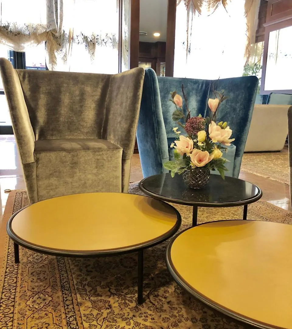 Hotel Mythos Milan