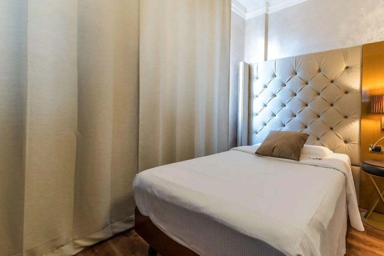 ***  Hotel Mythos Milan Italy