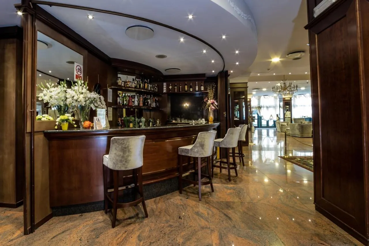 Hotel Mythos Milan