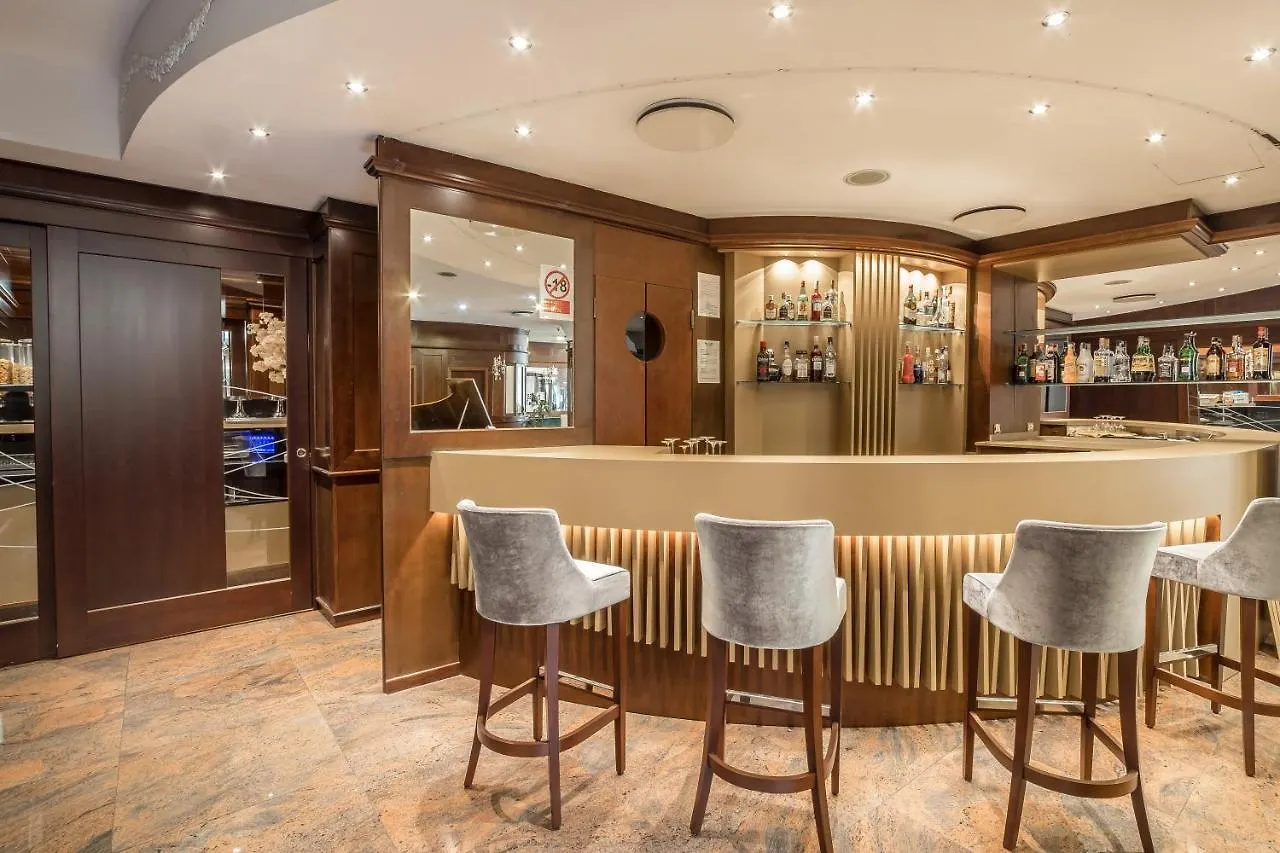 Hotel Mythos Milan