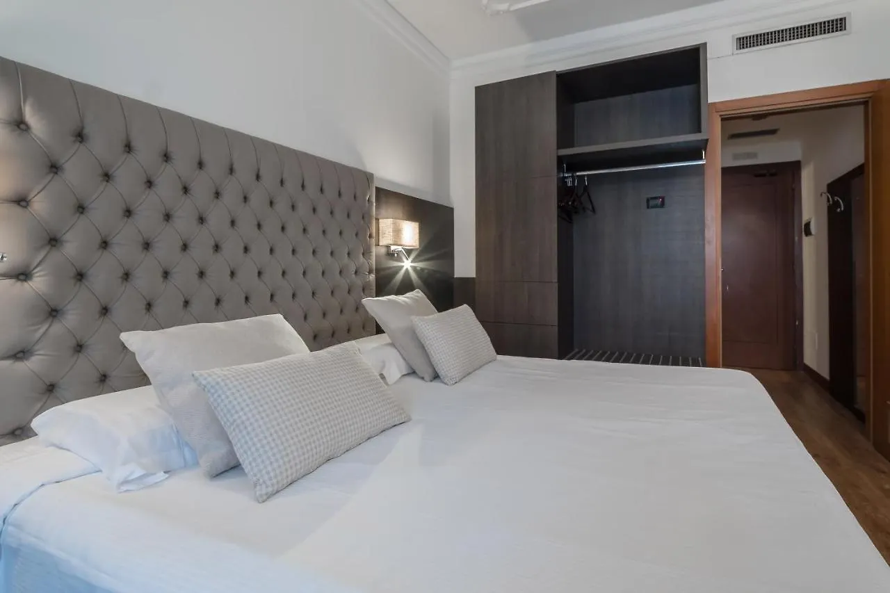 Hotel Mythos Milan