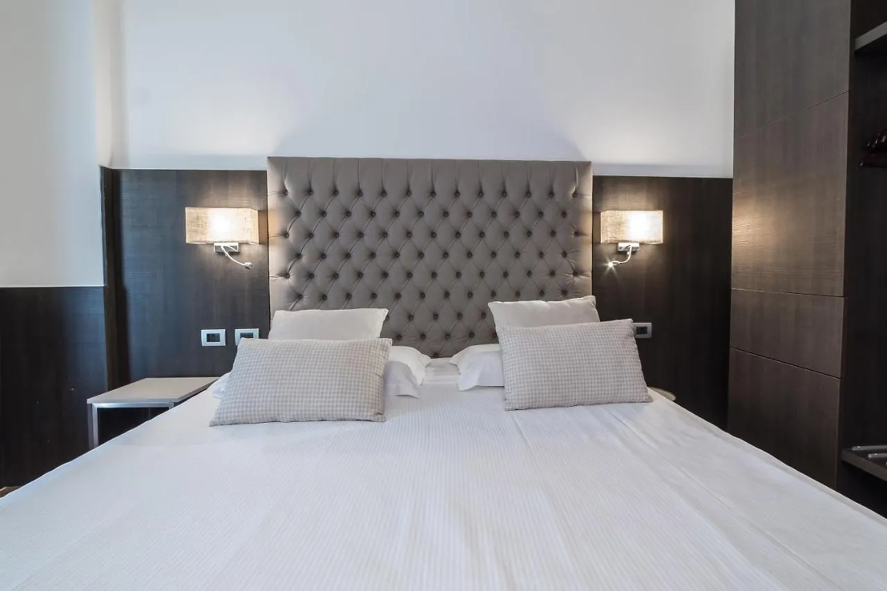 Hotel Mythos Milan